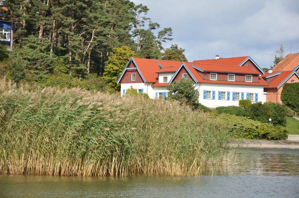 Nidos Banga Hotel Buitenkant foto